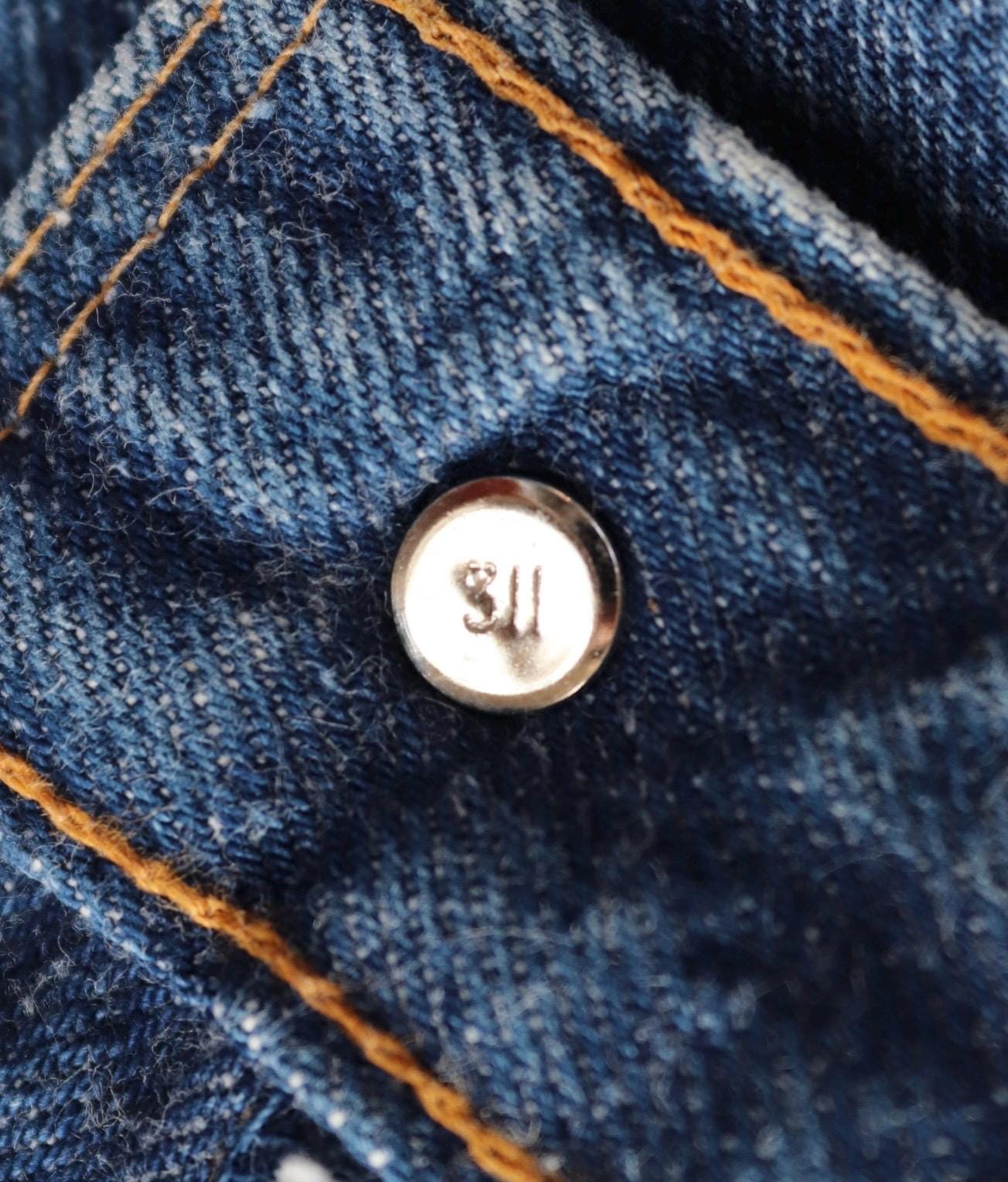 Vintage 1990s Levis 501 denim jeans - made in UK - small e red tab - 28” x 34”