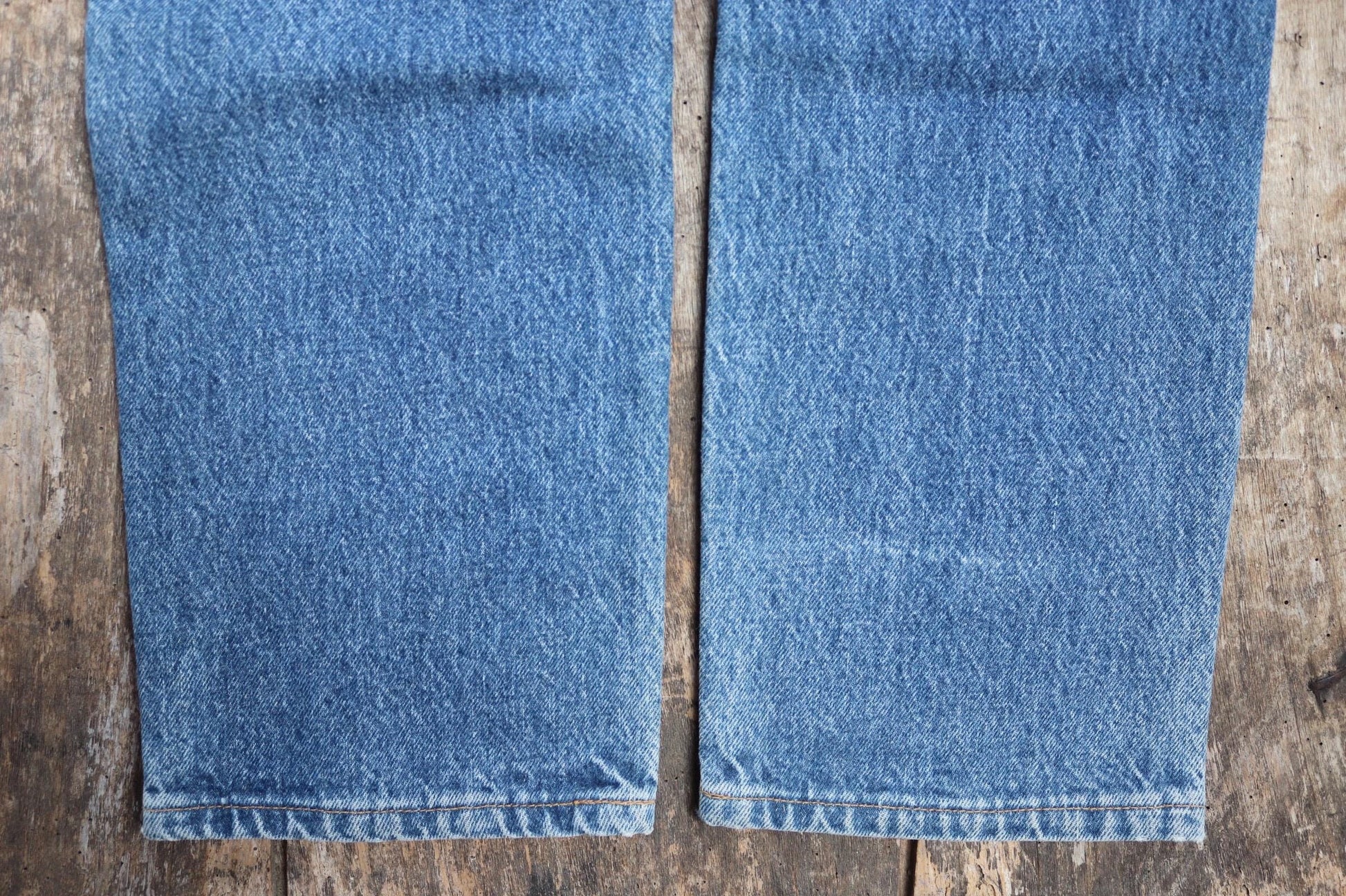 Vintage 1990s Levis 501 denim jeans - made in UK - small e red tab - 28” x 34”