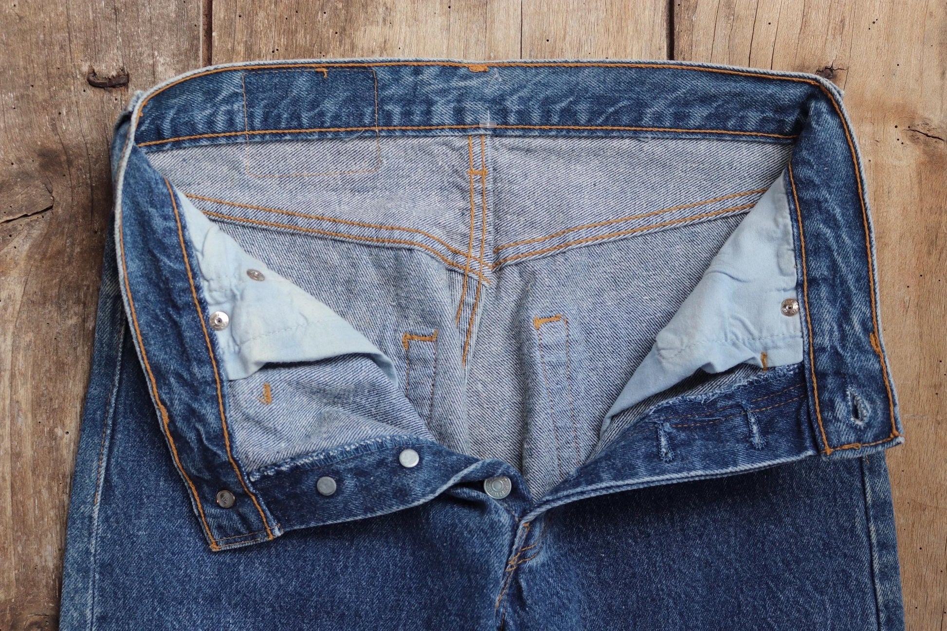 Vintage 1990s Levis 501 denim jeans - made in UK - small e red tab - 28” x 34”