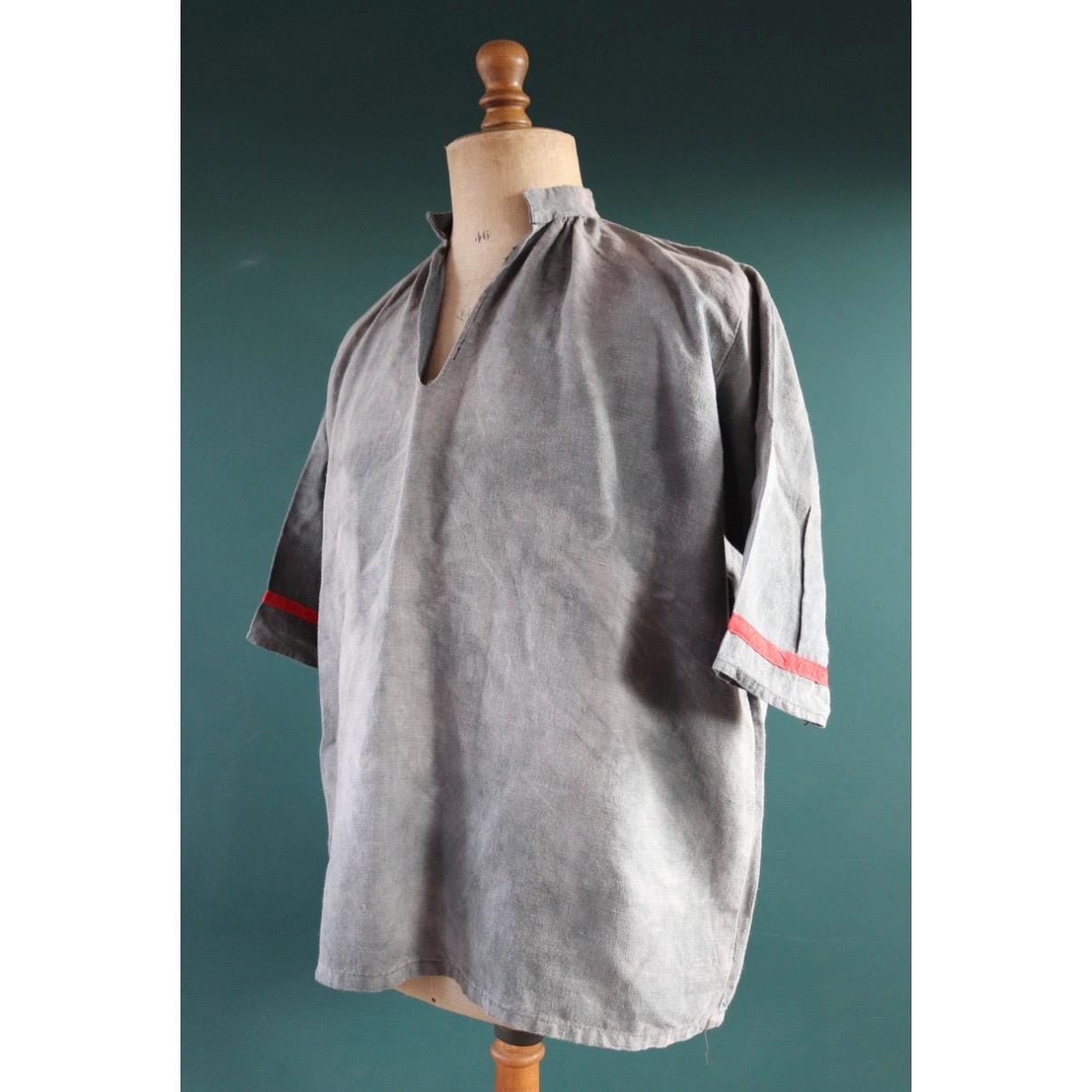 Vintage 1930s French workwear shirt - linen smock - 56” chest