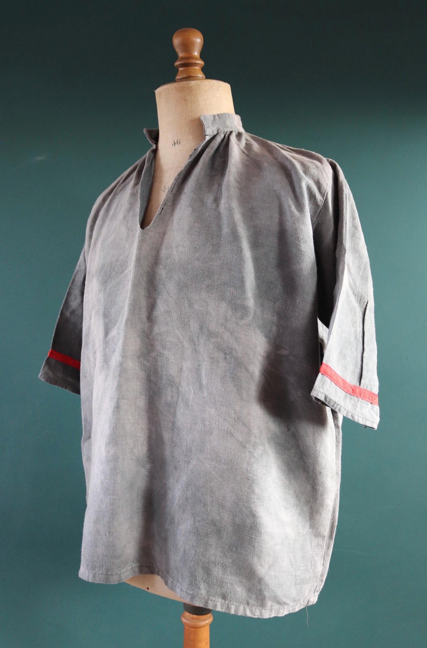 Vintage 1930s French workwear shirt - linen smock - 56” chest