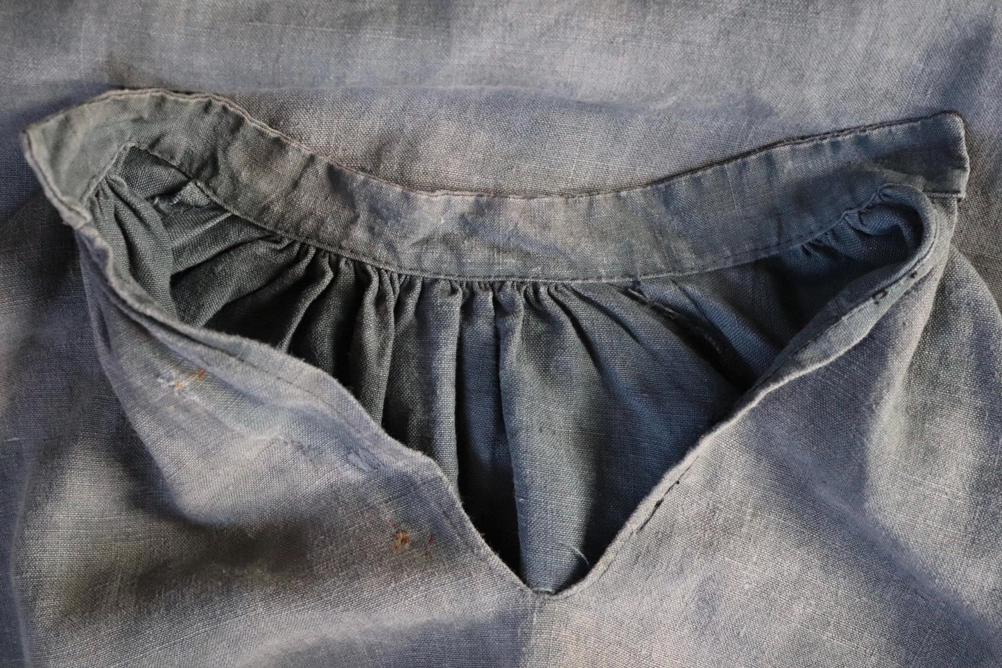 Vintage 1930s French workwear shirt - linen smock - 56” chest