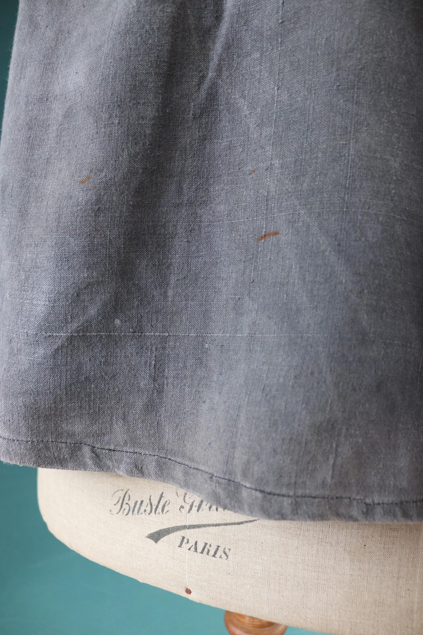 Vintage 1930s French workwear shirt - linen smock - 56” chest