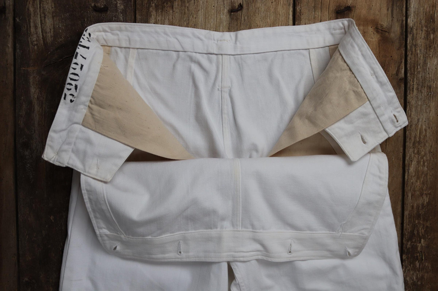 Vintage 1950s French white cotton flares - Marine Nationale trousers - military pants - bell bottoms - 30” x 31”