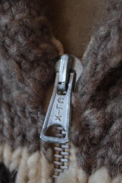 Vintage 1980s Cowichan wool cardigan - hand knitted - chunky winter sweater - 41" chest