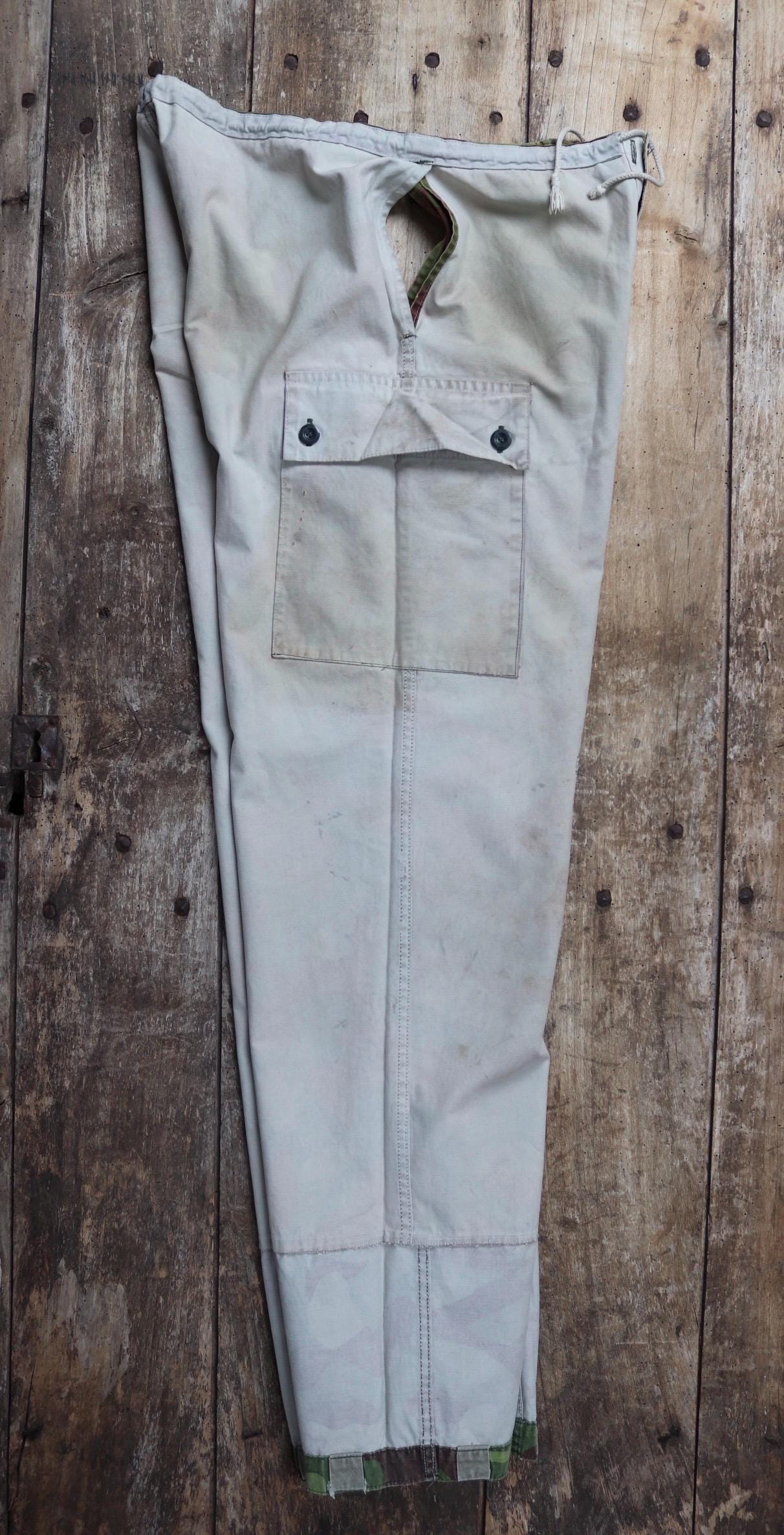 Vintage 1980s Finnish M62 camo trousers - reversible drawstring pants - 37” x 34”