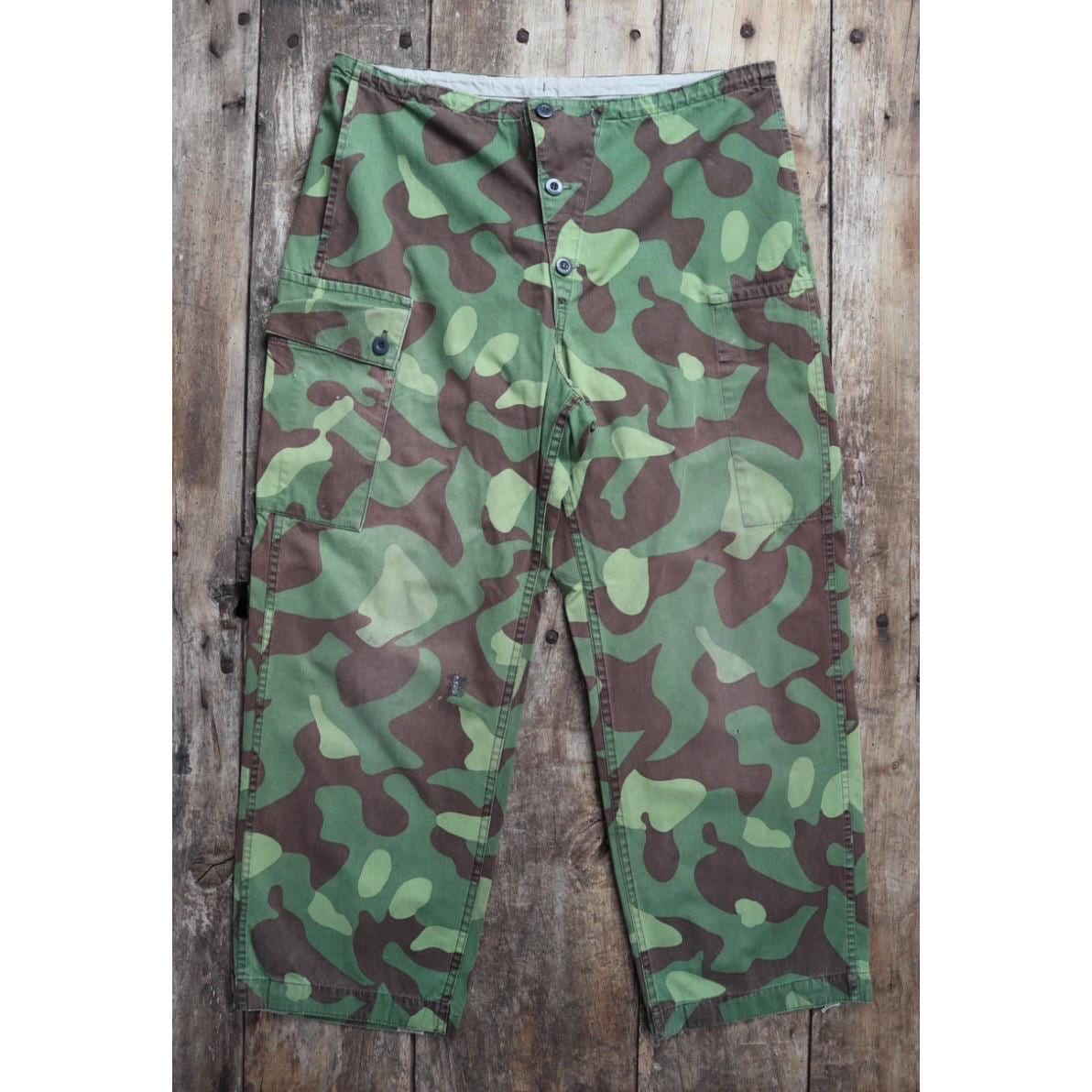 Vintage 1980s Finnish M62 camo trousers - windproof paratrooper pants - 37” x 27”