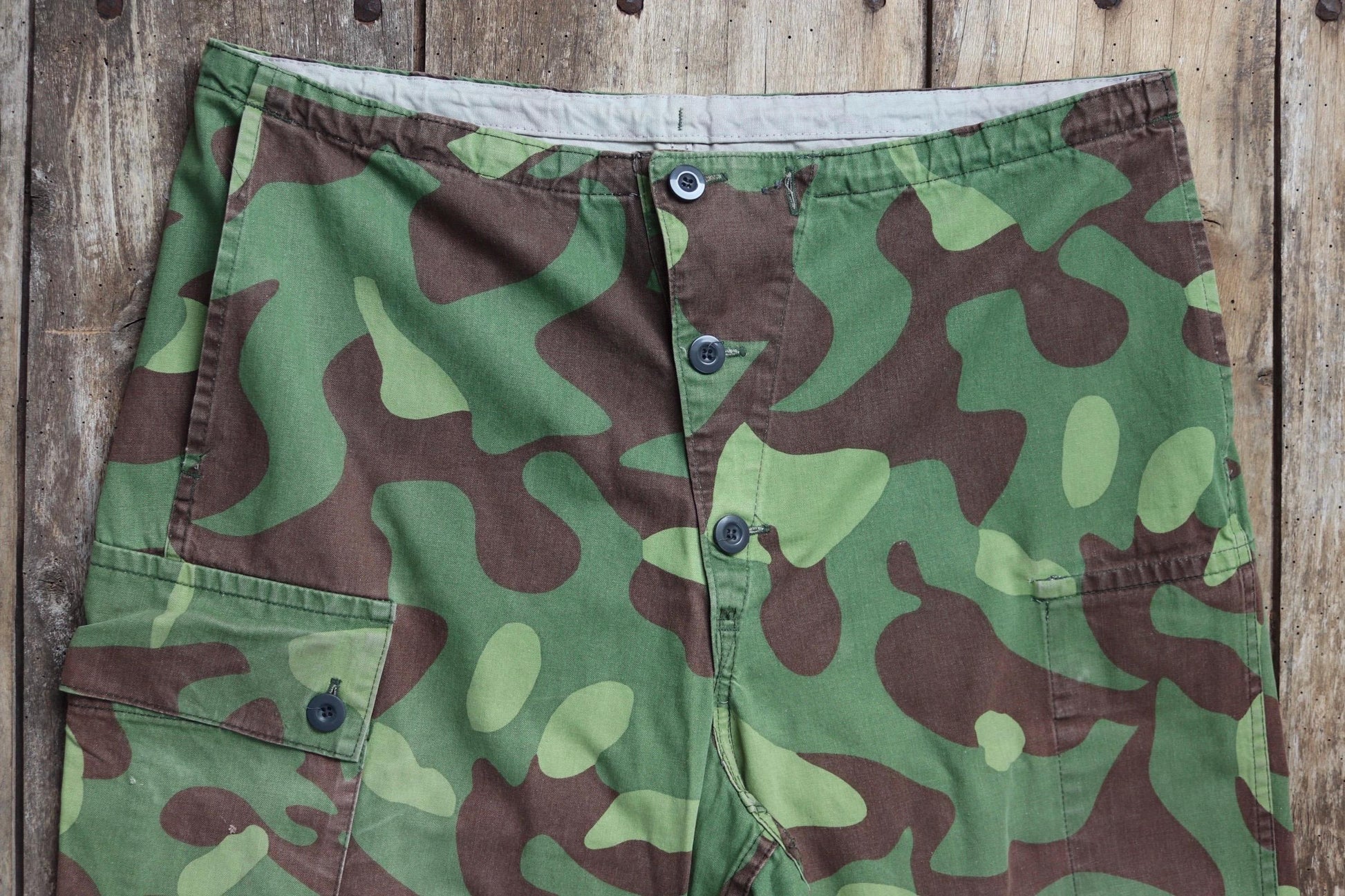 Vintage 1980s Finnish M62 camo trousers - windproof paratrooper pants - 37” x 27”