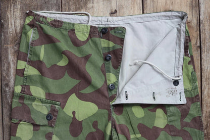 Vintage 1980s Finnish M62 camo trousers - windproof paratrooper pants - 37” x 27”