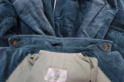 Vintage French workwear jacket - green corduroy - gamekeeper chore coat - 42” chest