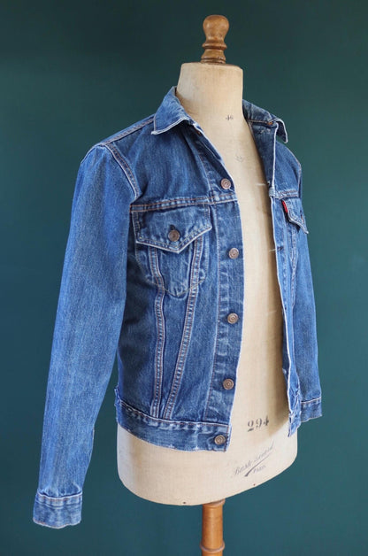 Vintage 1970s Levis big E denim jacket - Levi Strauss red tab - type 3 - trucker workwear - 37” chest