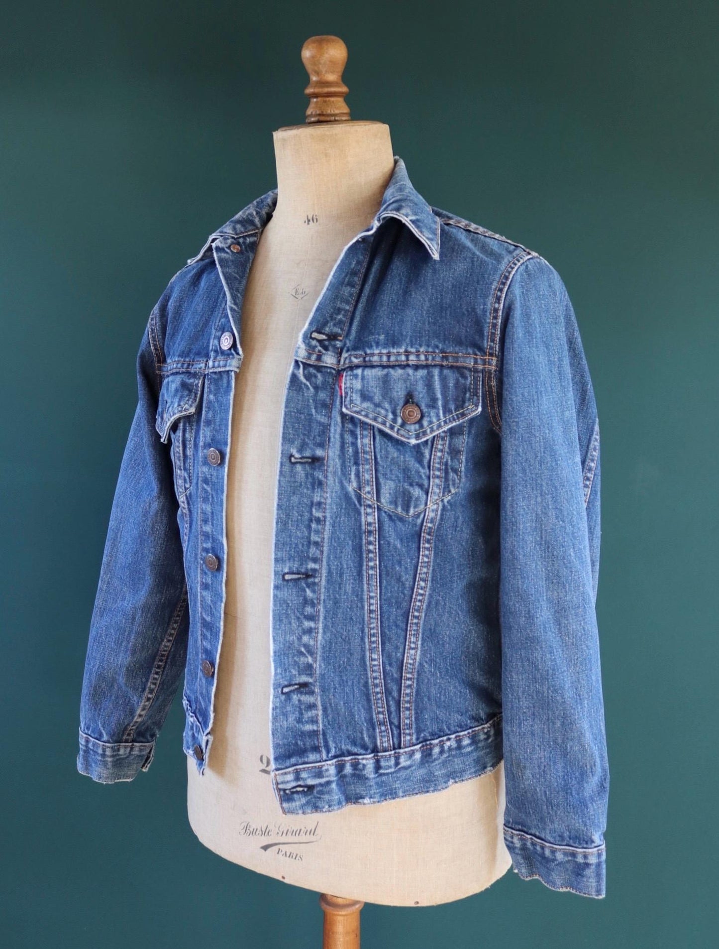 Vintage 1970s Levis big E denim jacket - Levi Strauss red tab - type 3 - trucker workwear - 37” chest