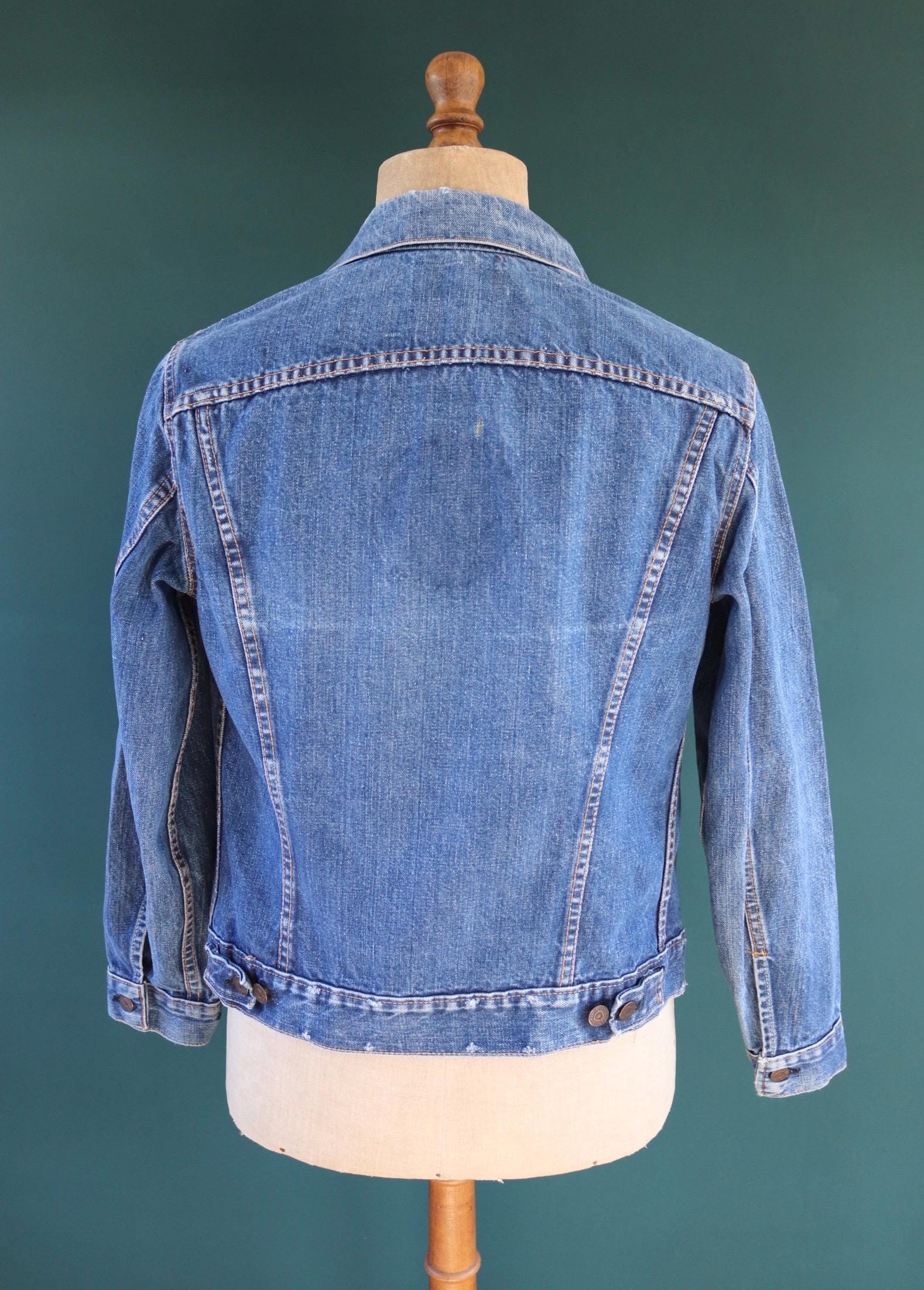 Vintage 1970s Levis big E denim jacket - Levi Strauss red tab - type 3 - trucker workwear - 37” chest