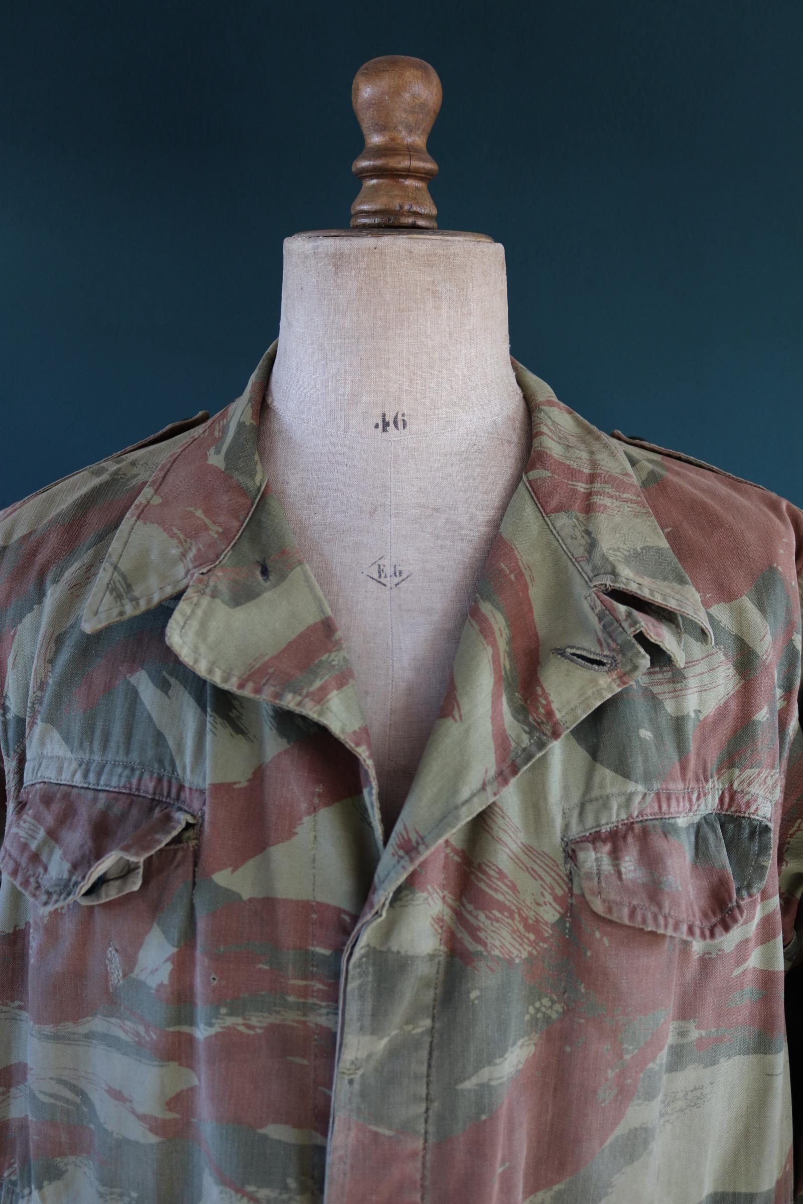 Vintage 1960s French lizard camo jacket - herringbone cotton - military workwear - 50" chest