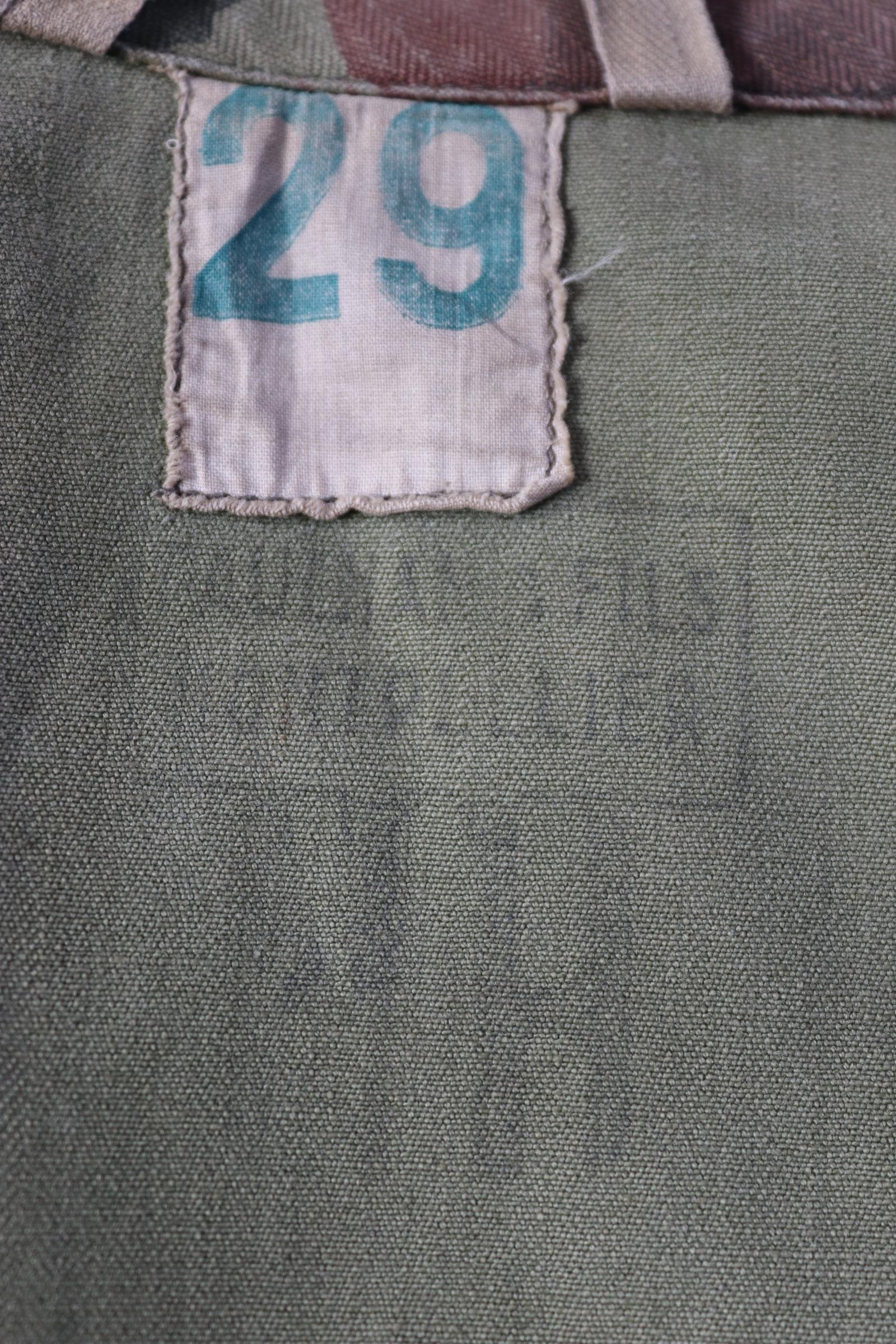 Vintage 1960s French lizard camo jacket - herringbone cotton - military workwear - 50" chest