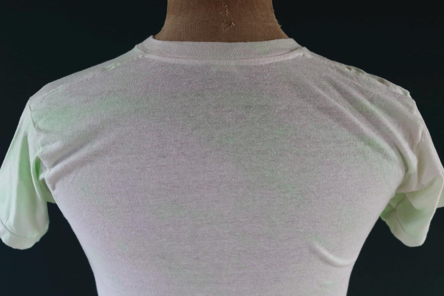 Vintage 1990s peace sign t shirt - tie dye skulls - Fun Wear - 34” chest