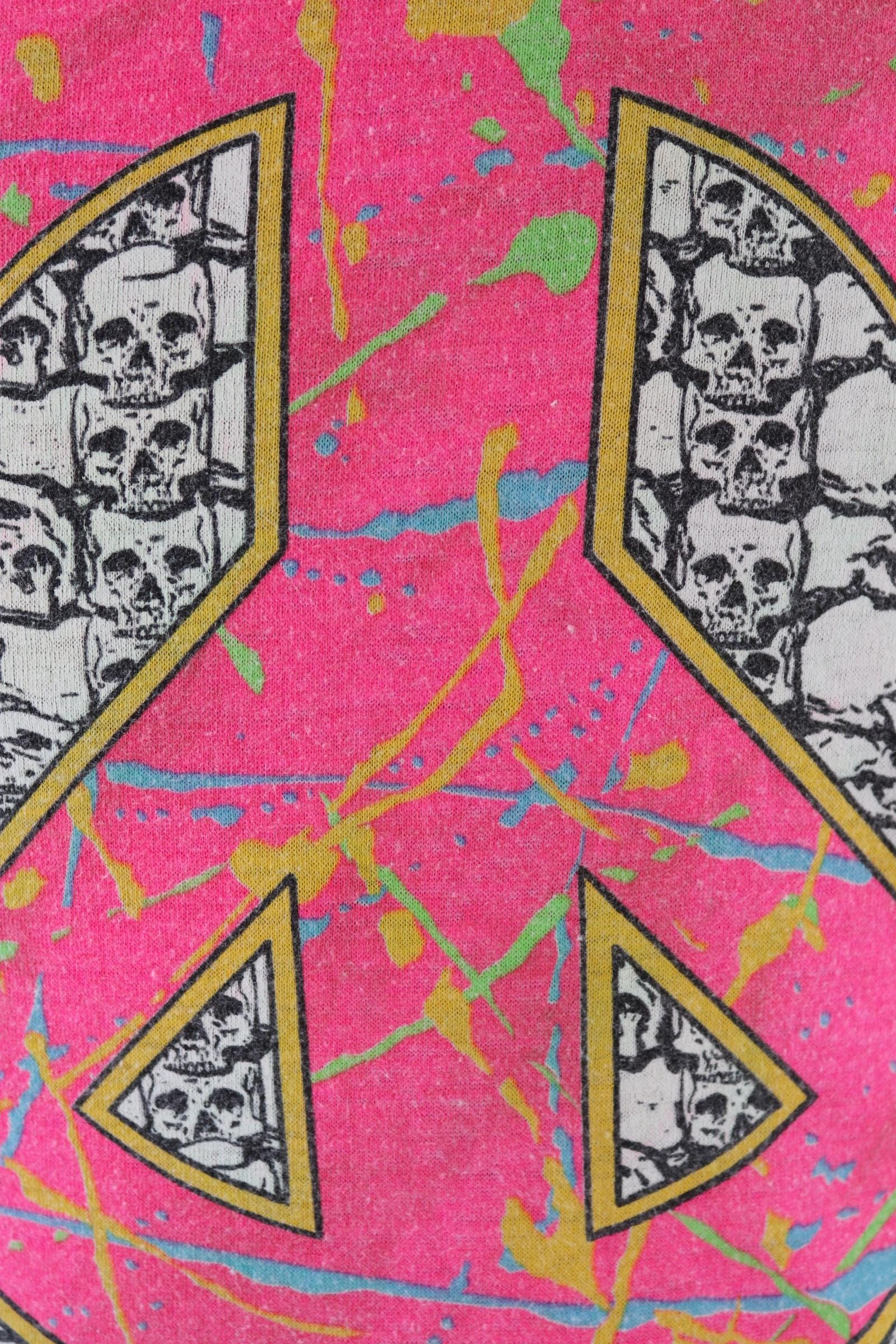 Vintage 1990s peace sign t shirt - tie dye skulls - Fun Wear - 34” chest
