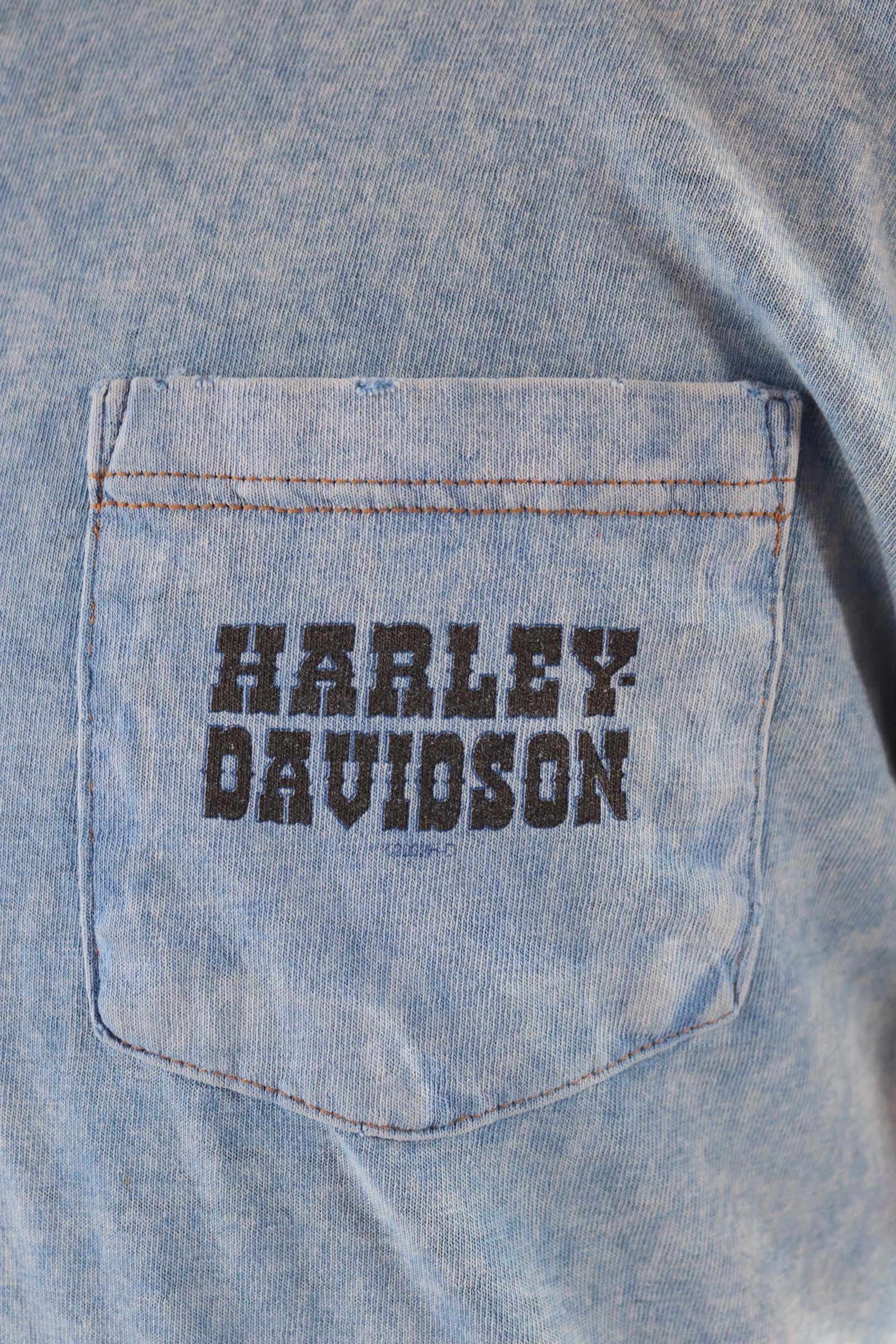 Vintage 1990s Harley Davidson t shirt - thrashed pocket tee - 40" chest