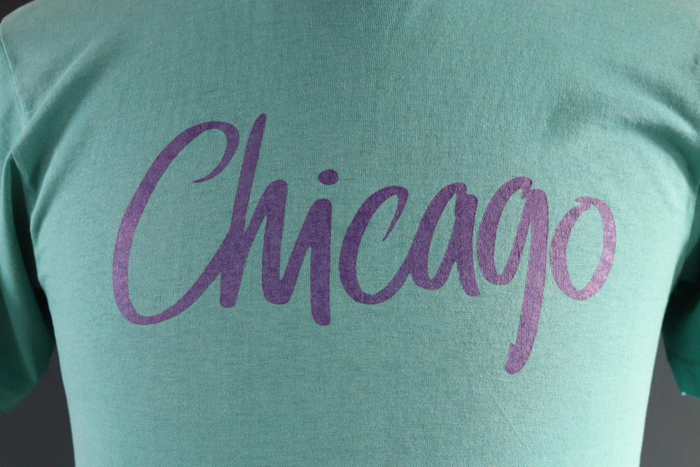 Vintage 1980s t shirt - 1990s tourist souvenir - Chicago tee - 36” chest