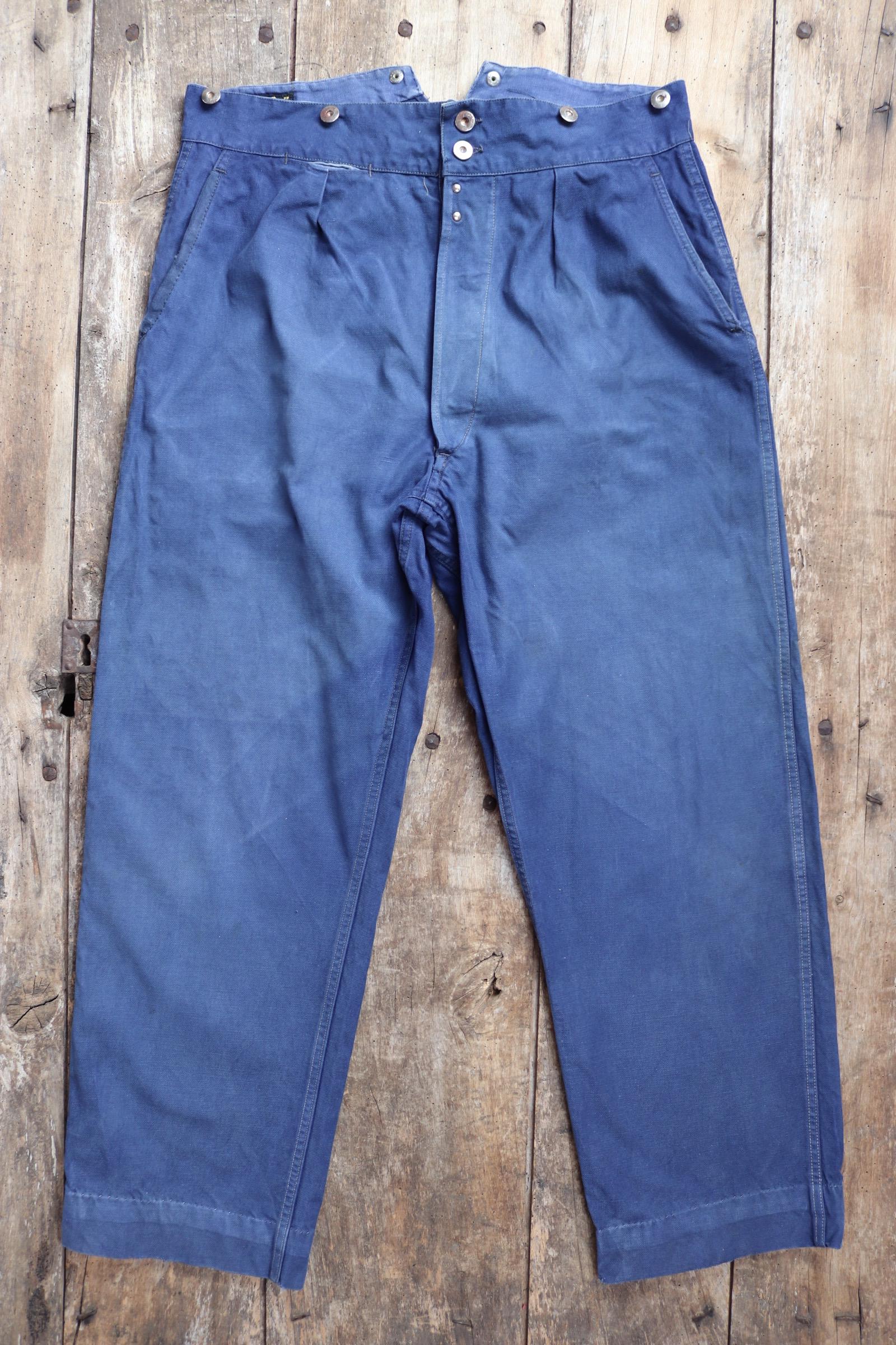 Vintage French workwear trousers - buckle back chore pants - 35" x 29"