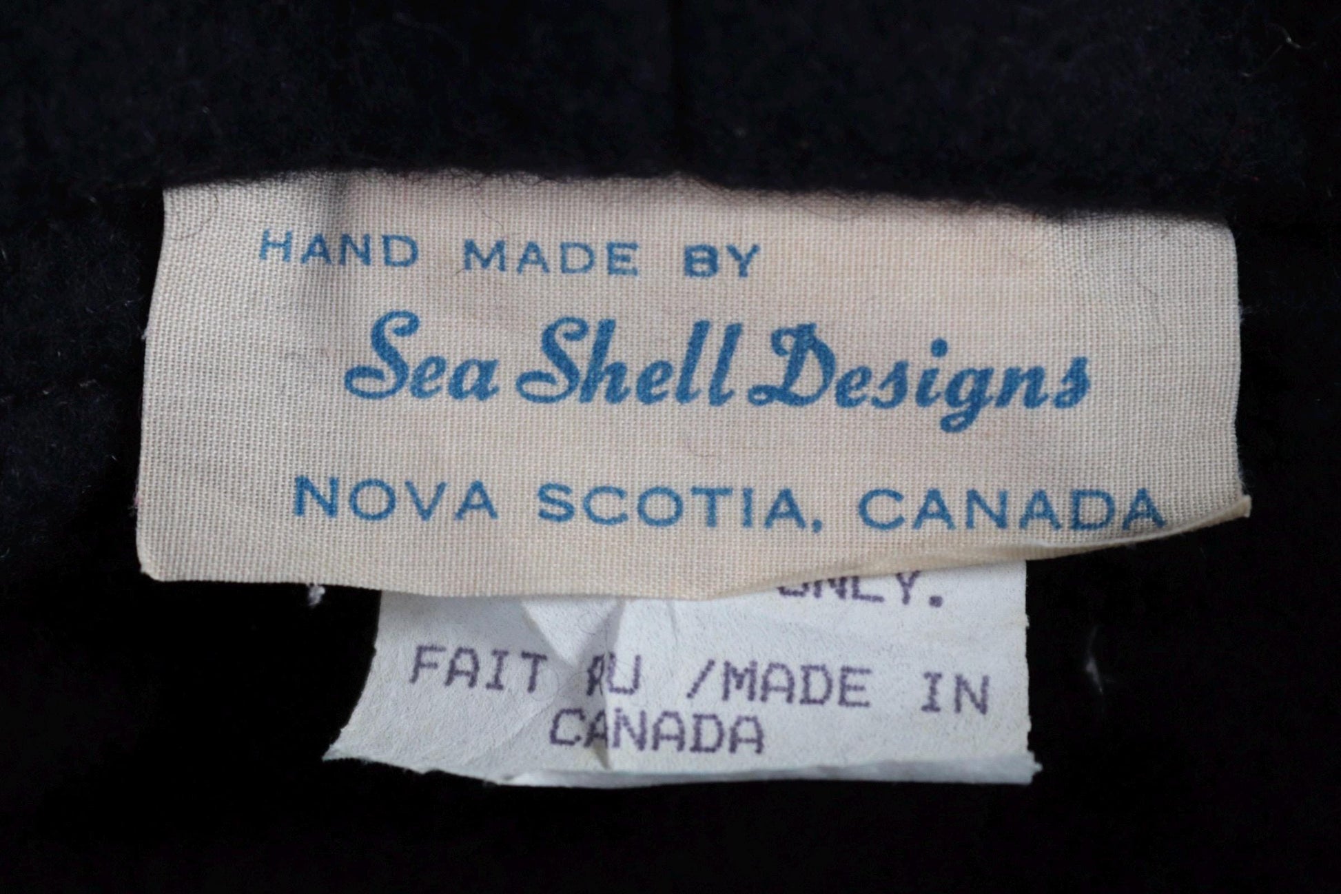 Vintage 1990s sailing smock - blue wool beach shirt - made in Canada - 45" chest