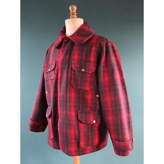 Vintage 1940s Woolrich plaid wool jacket - chore coat - hunting mackinaw - 51” chest