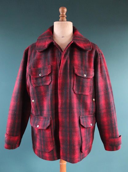 Vintage 1940s Woolrich plaid wool jacket - chore coat - hunting mackinaw - 51” chest