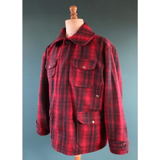 Vintage 1950s Woolrich plaid wool jacket - workwear mackinaw - hunting chore coat - 52” chest