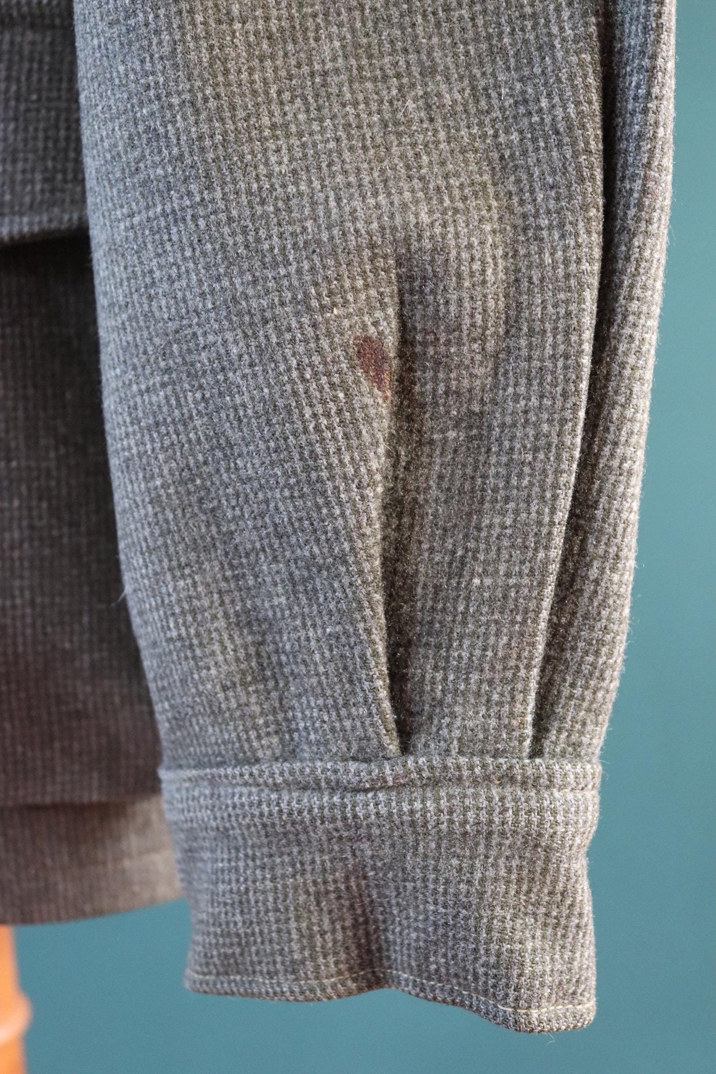 Vintage 1950s Woolrich dress shirt - camp jacket - 50” chest