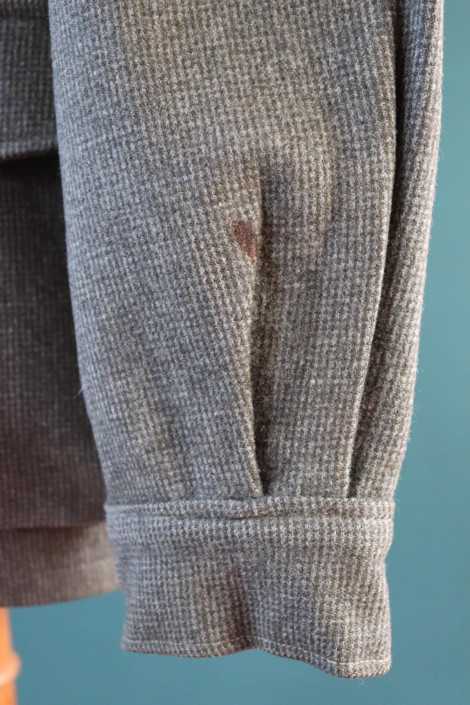 Vintage 1950s Woolrich dress shirt - camp jacket - 50” chest