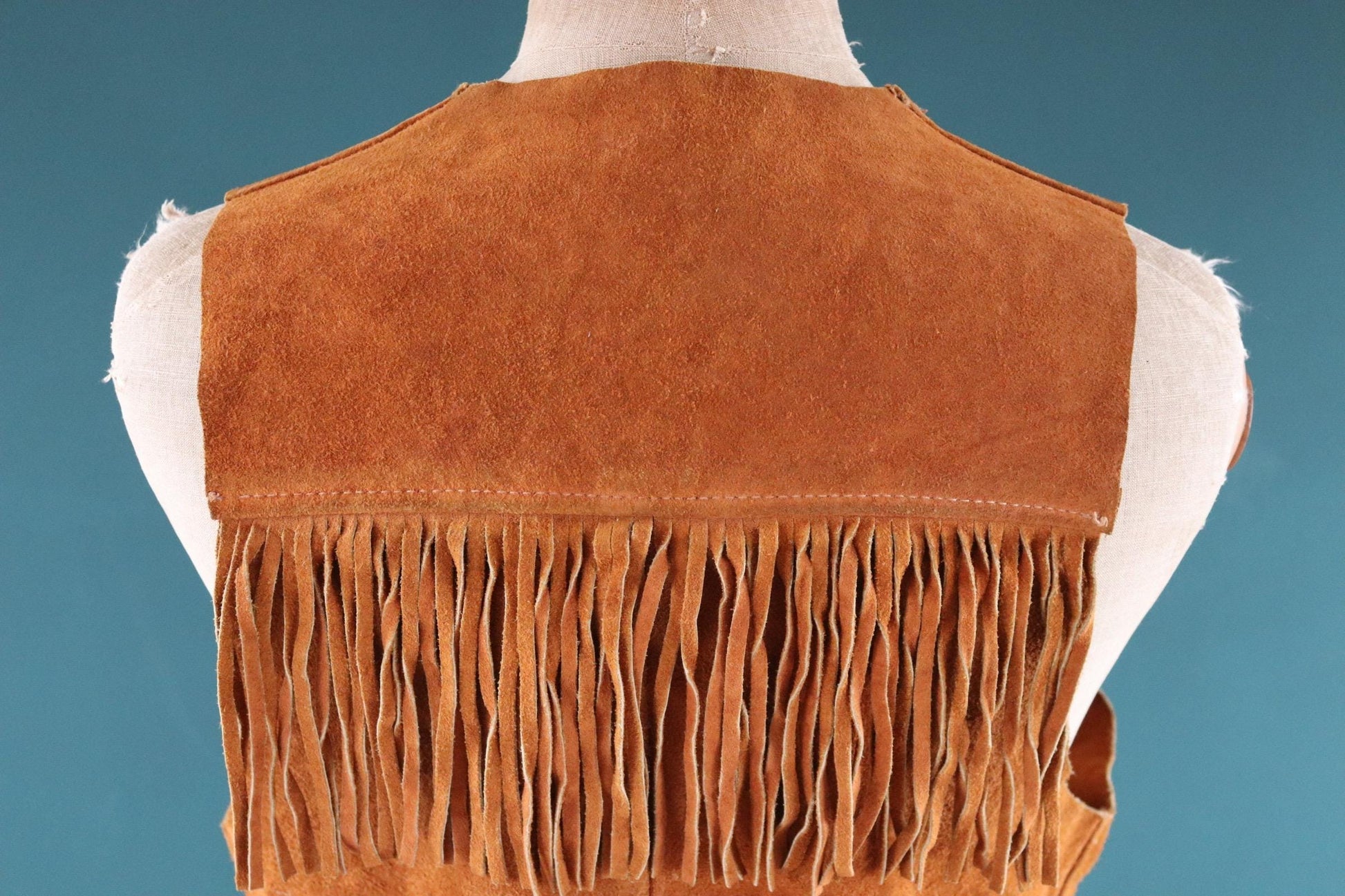 Vintage 1970s suede tasseled vest - Western waistcoat - 41" chest