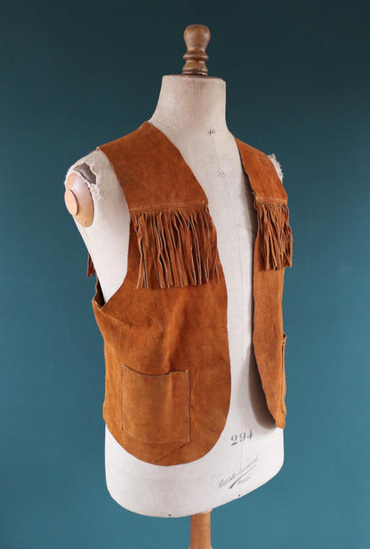 Vintage 1970s suede tasseled vest - Western waistcoat - 41" chest