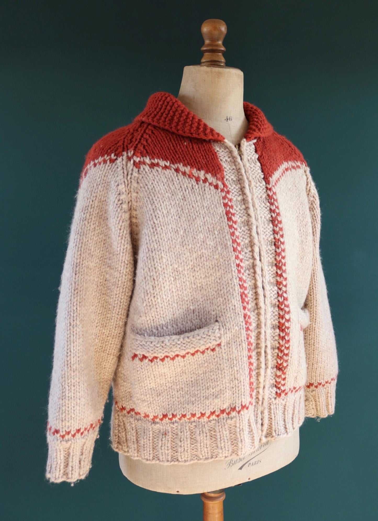 Vintage 1960s Cowichan wool sweater - novelty hand knit cardigan - cow design - 46” chest