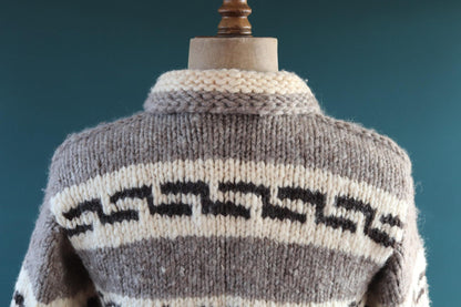 Vintage 1980s Cowichan wool cardigan - hand knitted - chunky winter sweater - 41" chest