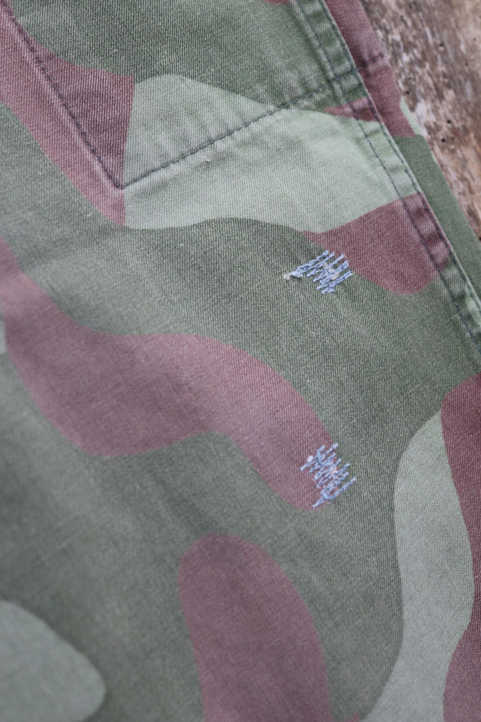 Vintage 1980s Finnish M62 camo trousers - reversible drawstring pants - 36” x 27”