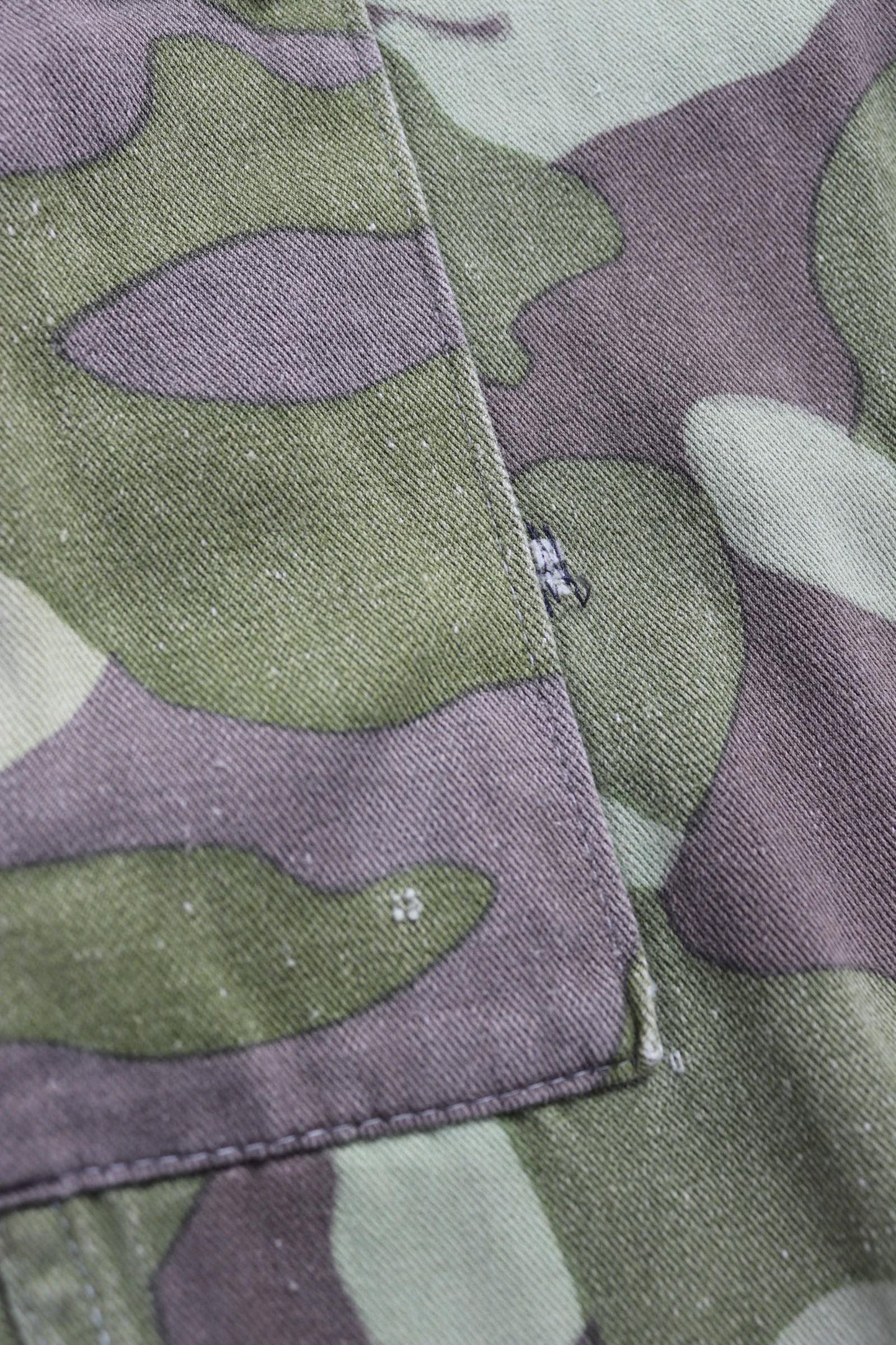 Vintage 1960s Finnish M62 camo trousers - windproof paratrooper pants - 36” x 33”