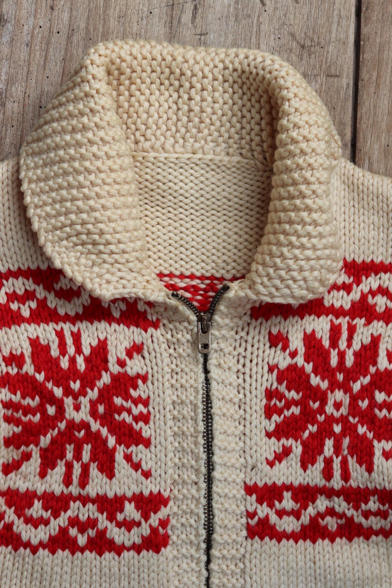 Vintage 1950s cowichan sweater - chunky wool cardigan - hand knitted jumper - snowflake design - 33” chest