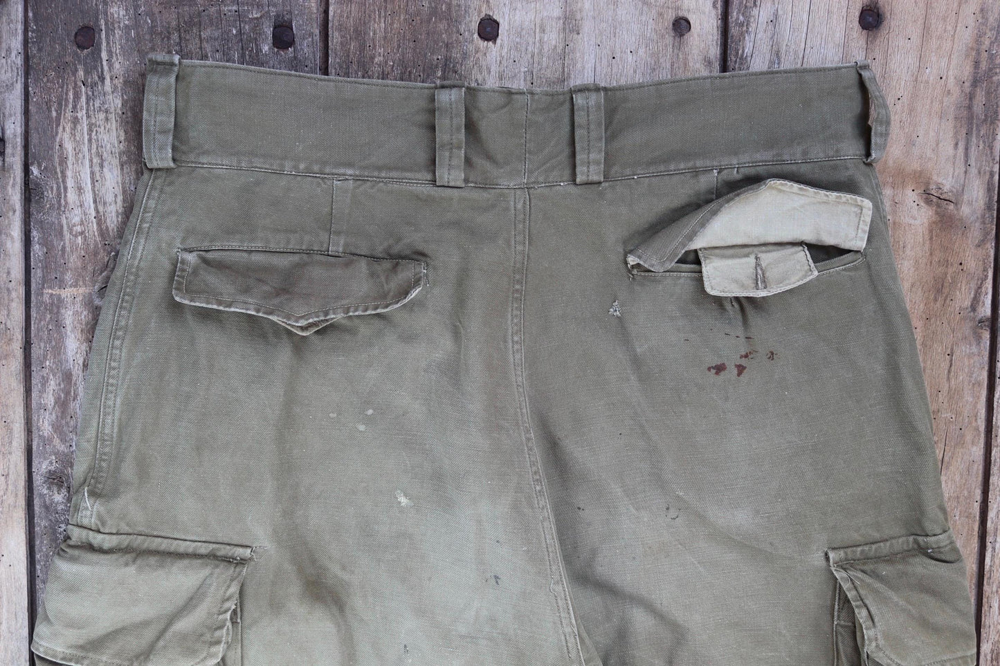 Vintage 1940s French M47 cargo pants - cotton workwear trousers - military utility - 35" x 30"