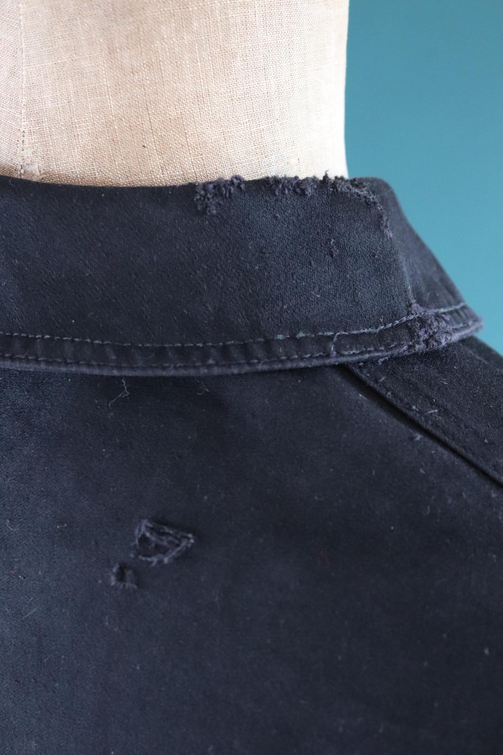 Vintage French black moleskin workwear jacket - 1940s chore coat - 41” chest