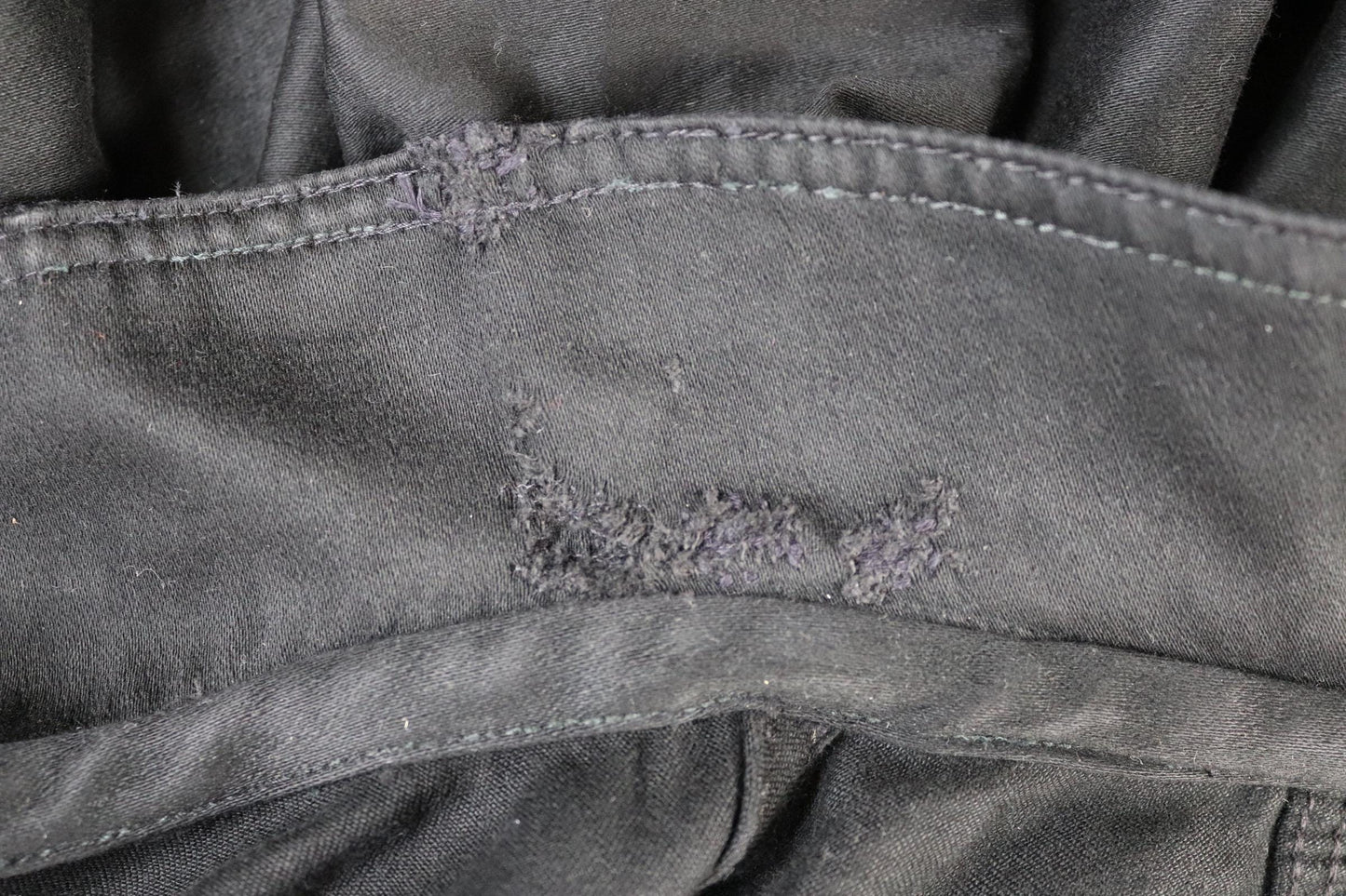 Vintage French black moleskin workwear jacket - 1940s chore coat - 41” chest