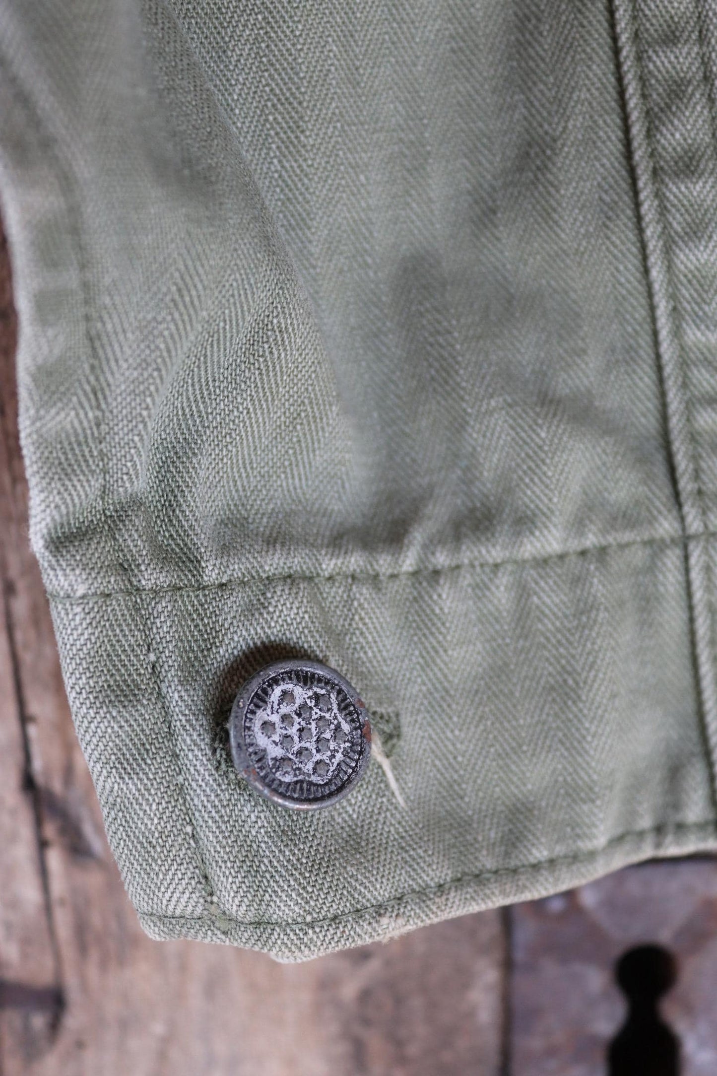 Vintage WW2 US army 1st pattern HBT overalls - 1940s military workwear - OD8 green belted coveralls - 43” x 37” x 26”