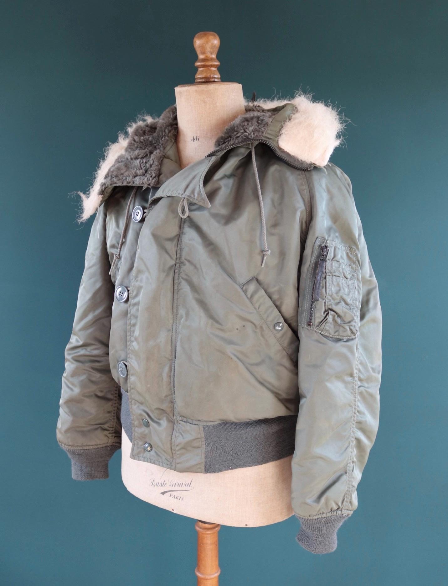 Vintage 1980s USAF N-2B jacket - Alpha Industries - extreme cold weather - split hood - 48" chest