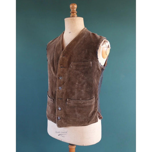 Vintage 1920s French corduroy waistcoat - antique buckle back workwear vest - 39" chest