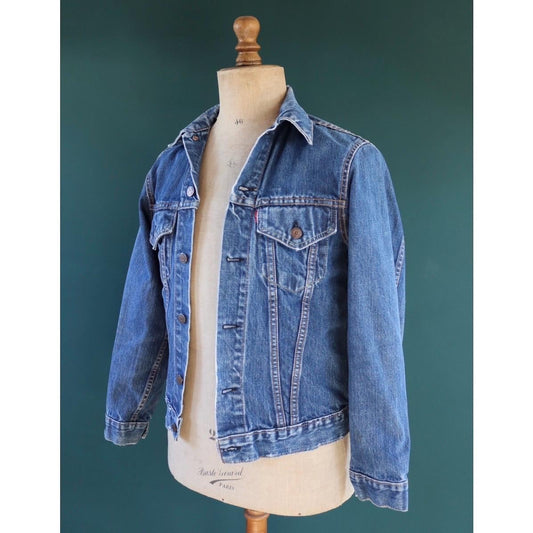 Vintage 1970s Levis big E denim jacket - Levi Strauss red tab - type 3 - trucker workwear - 37” chest