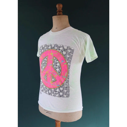 Vintage 1990s peace sign t shirt - tie dye skulls - Fun Wear - 34” chest