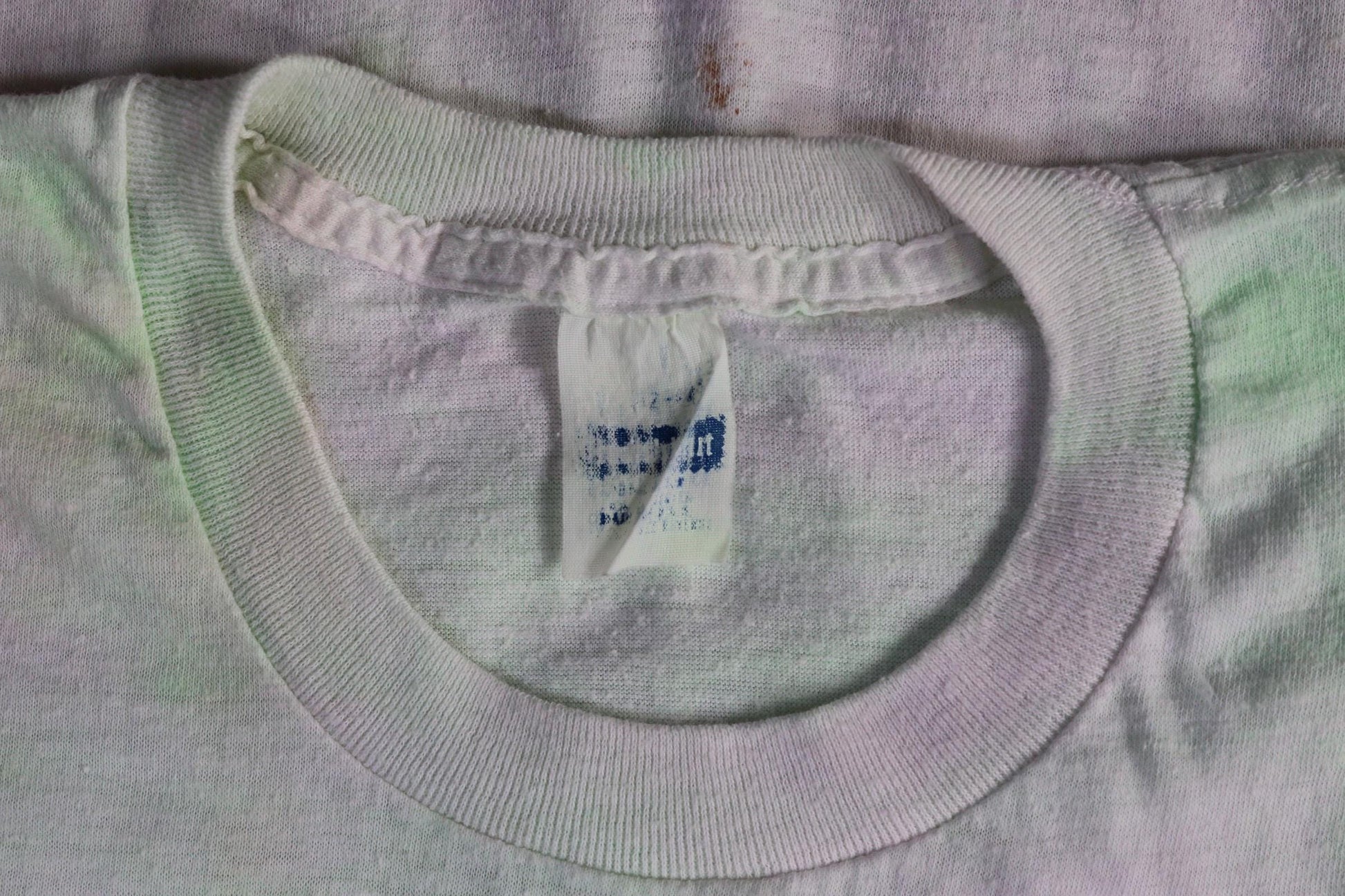 Vintage 1990s peace sign t shirt - tie dye skulls - Fun Wear - 34” chest