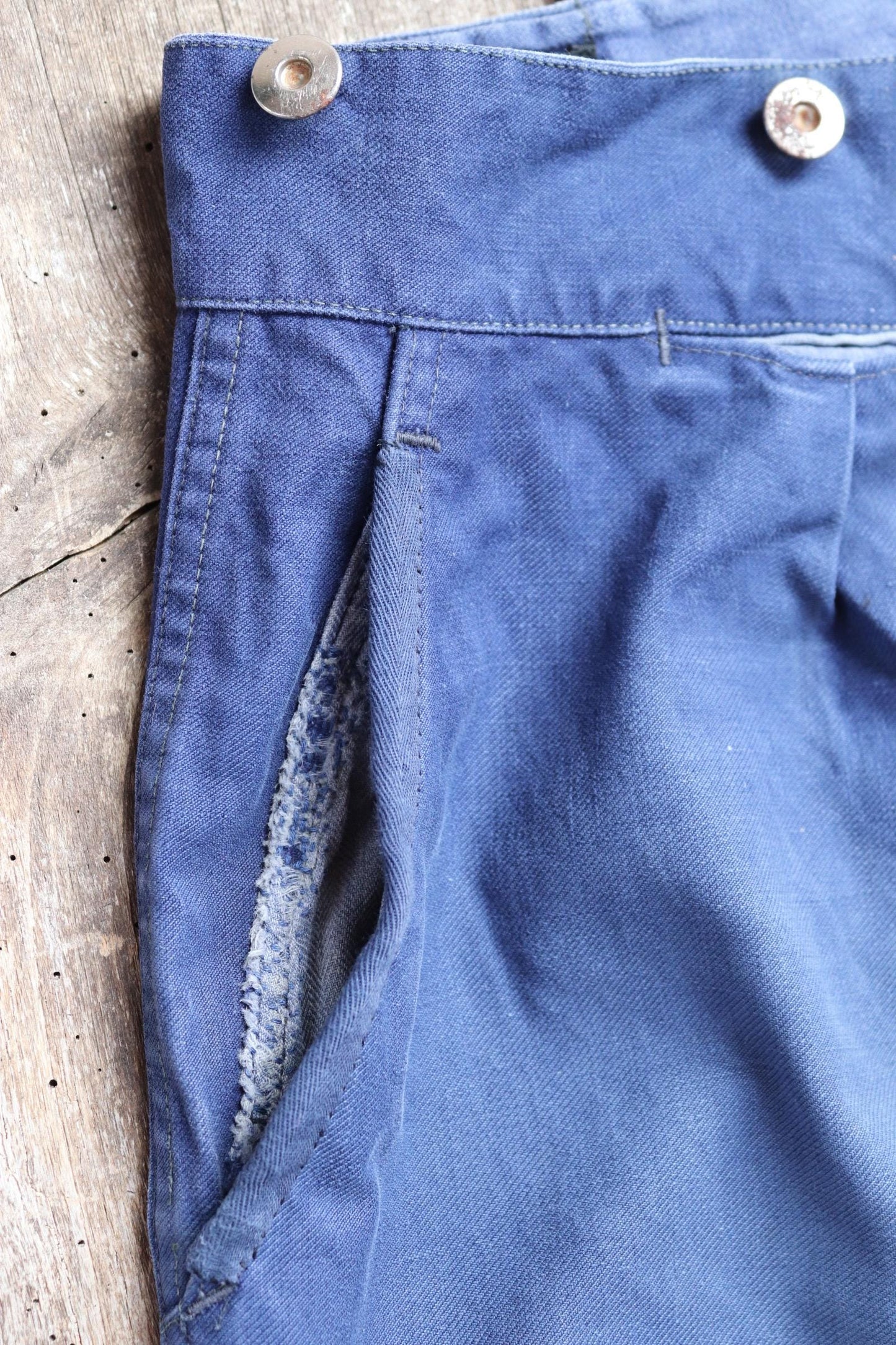 Vintage French workwear trousers - buckle back chore pants - 35" x 29"
