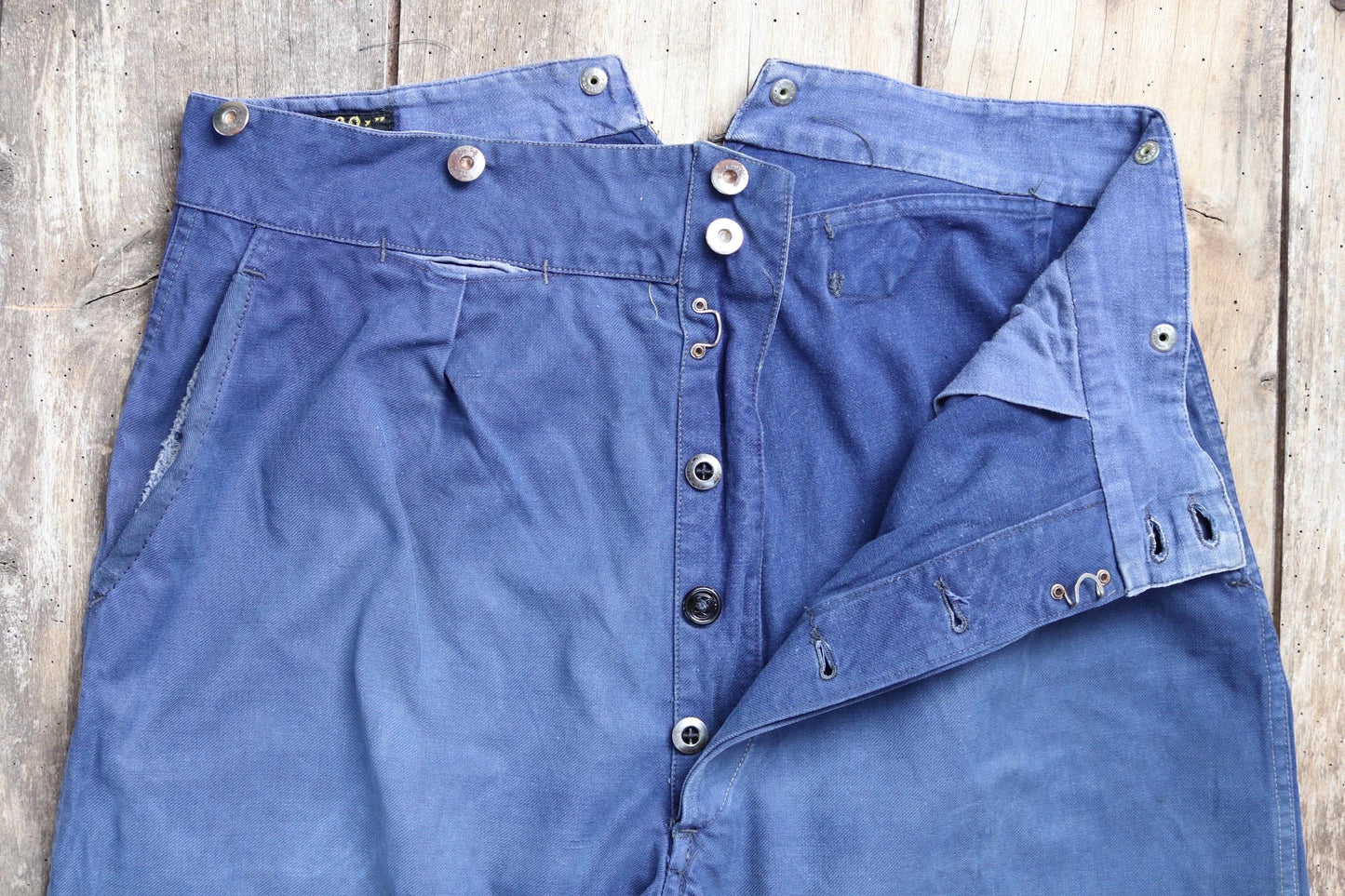 Vintage French workwear trousers - buckle back chore pants - 35" x 29"