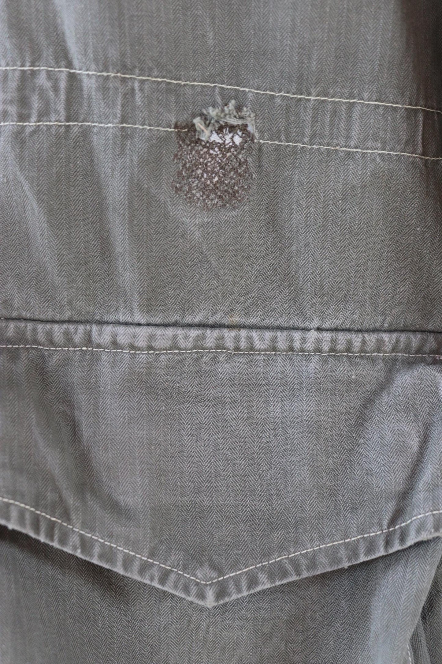 Vintage French M47 army jacket - herringbone twill - 1960s military - 42” chest