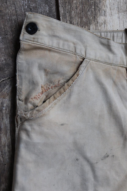 Vintage French workwear trousers - 1950s chore pants - darned and repaired - 32” x 26”